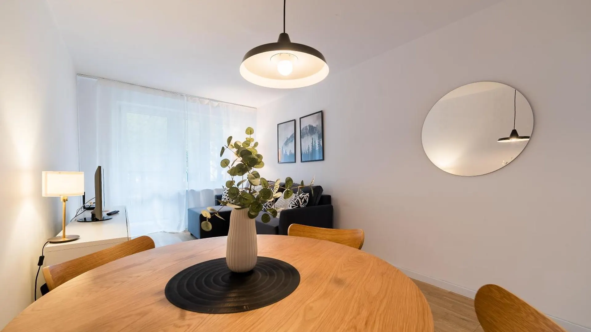 Kosmonautow Comfort Apartment ポズナン 0*,  ポーランド